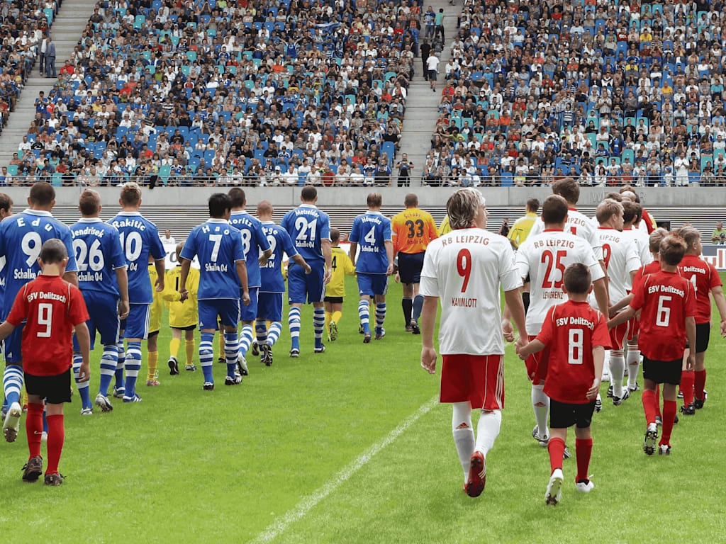 Red Bull Arena Leipzig: Từ Di Tích Lịch Sử Đến Sân Vận Động Hiện Đại